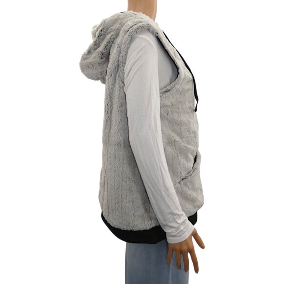 NWT NFL Bengals Faux Fur Vest XL Women’s Antigua Hooded Zip Team Apparel - Picture 3 of 14